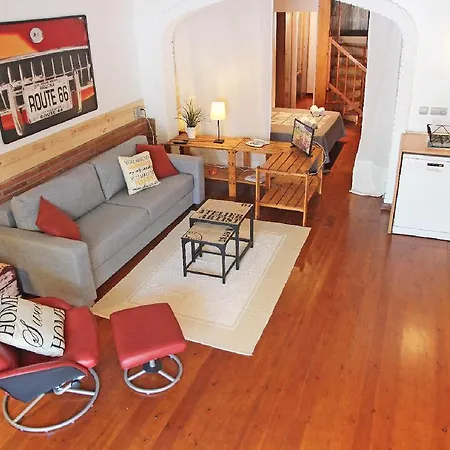 Apartment Urban Loft In Sagrada Familia Barcelona